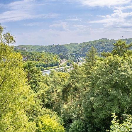 Envie De Vous Evader Dans La Vallee De La Meuse? Hastiere-par-dela Kültér fotó